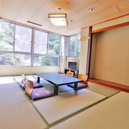 Itoen Hotel Oze Oigami Sanrakuso Numata  Bagian luar foto