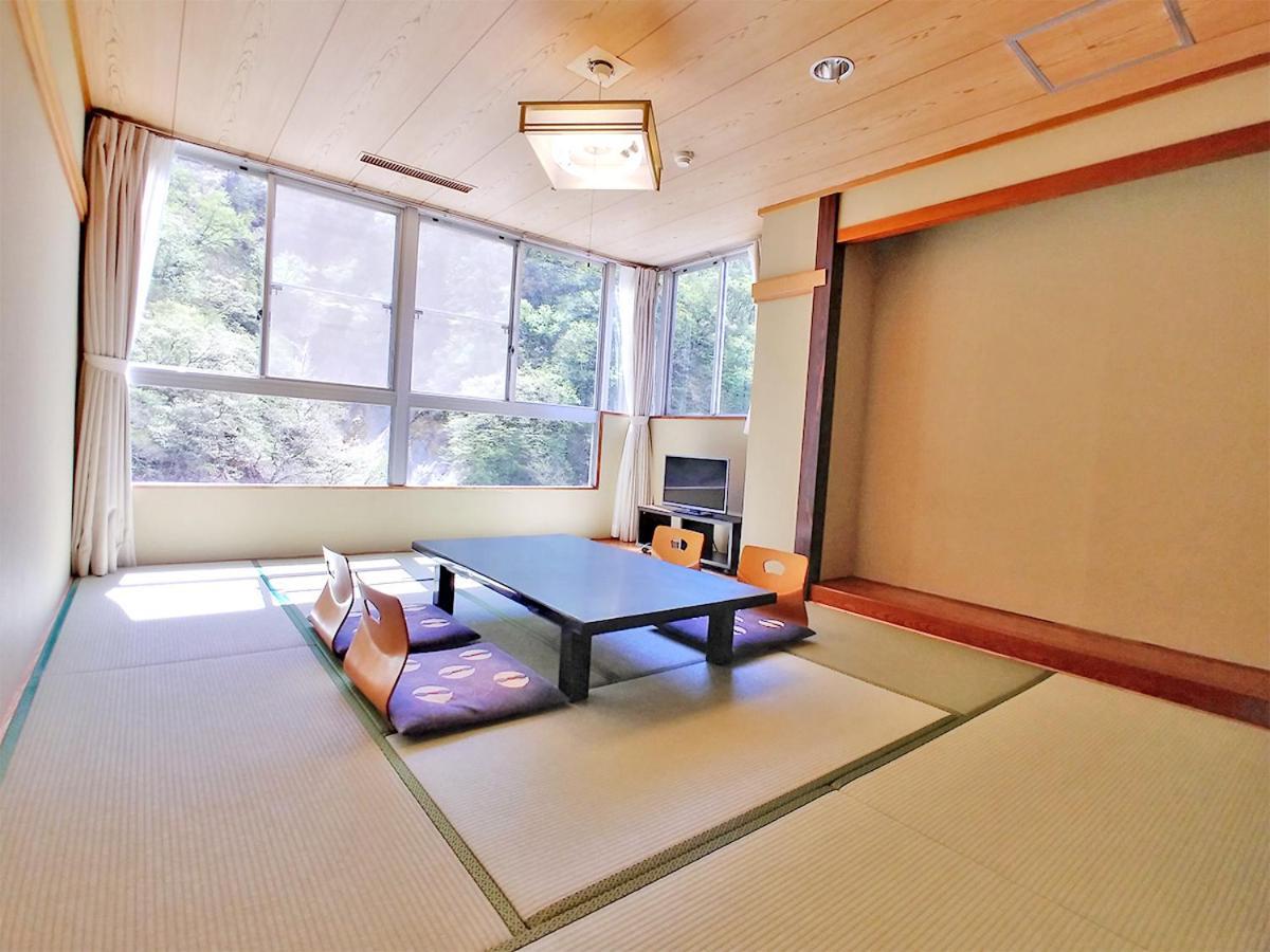 Itoen Hotel Oze Oigami Sanrakuso Numata  Bagian luar foto
